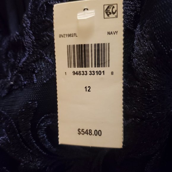 TADASHI SHOJI EMBROIDERED OFF-THE-SHOULDER  GOWN Sz 12 NWT - Picture 6 of 9